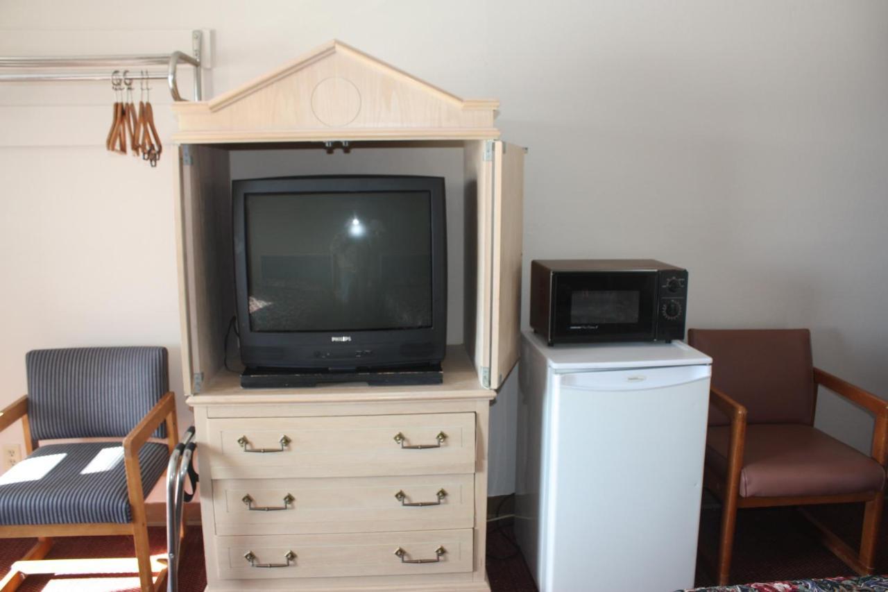 Lake Erie Lodge Lakemont Landing Room photo